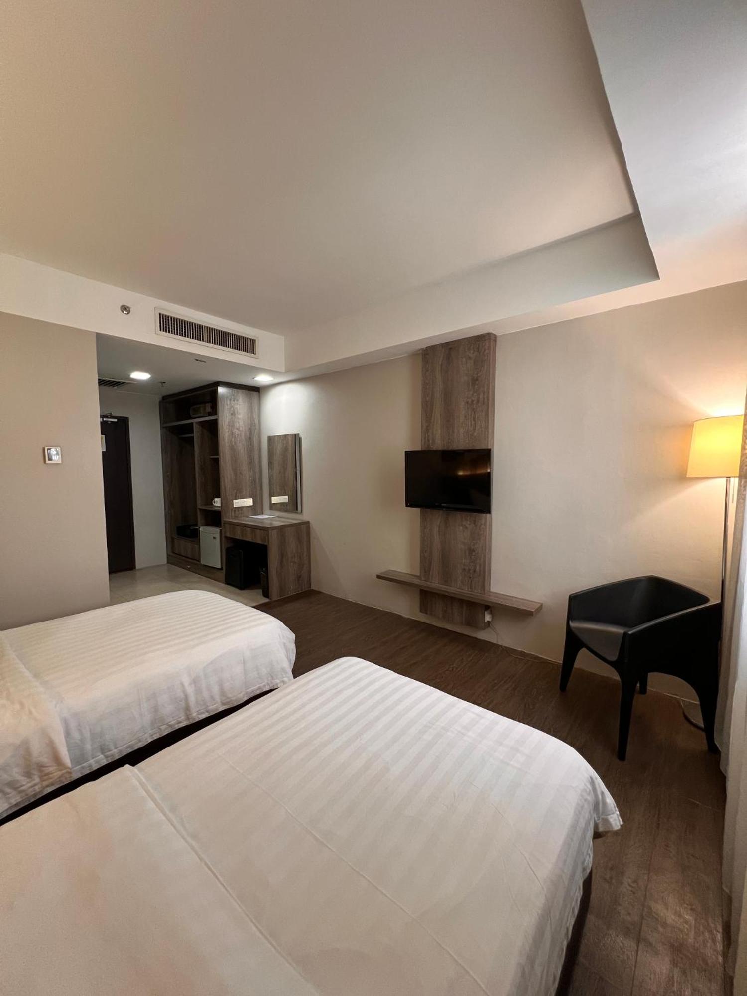 Ajang Hotel Miri Zewnętrze zdjęcie