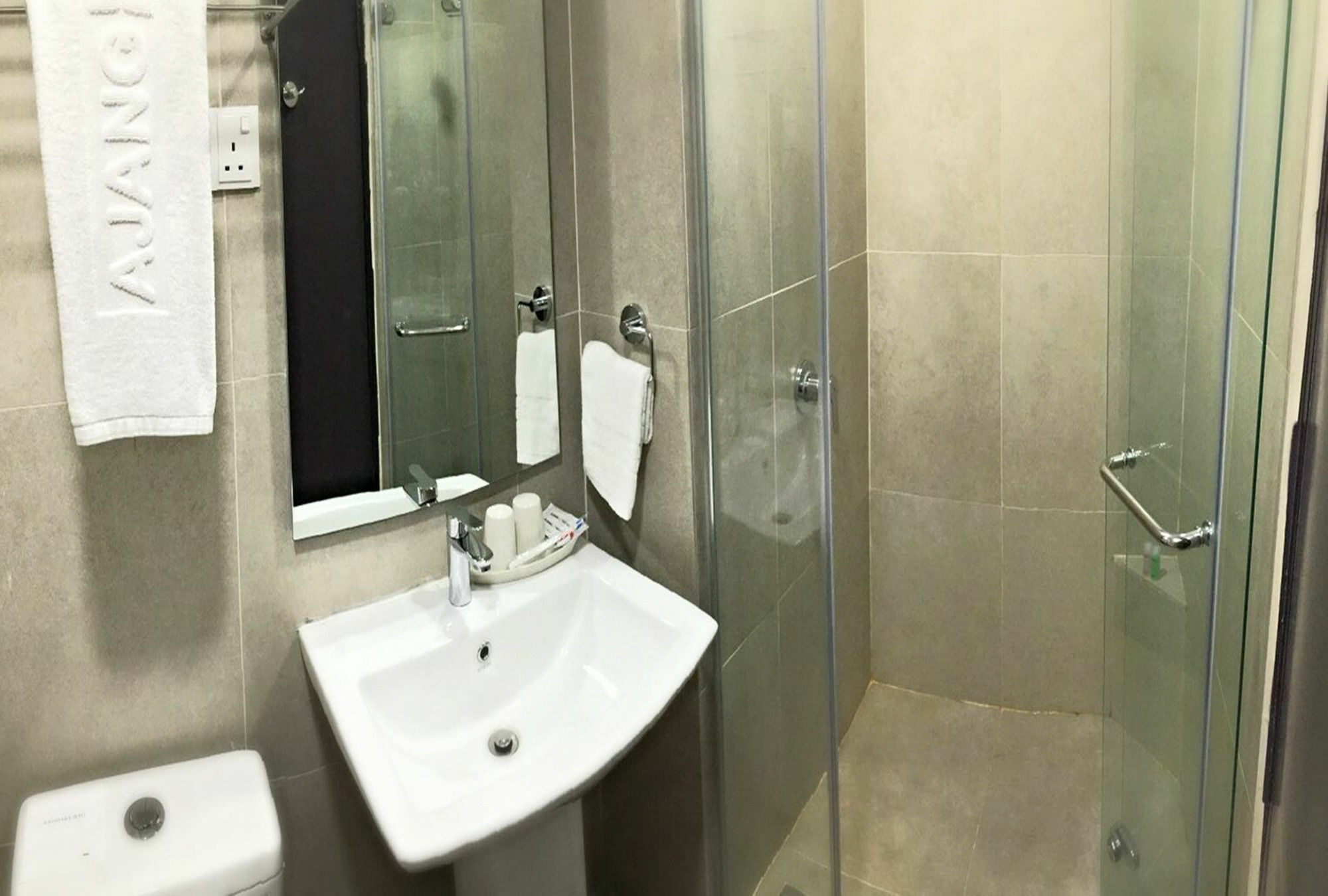 Ajang Hotel Miri Zewnętrze zdjęcie